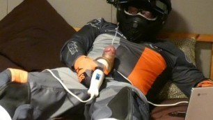 Cumming Handsfree in Motocross Gear with POV Shot