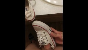 Jerking off with my Girlfriend Size 5 White Converse