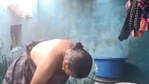 Desi Maa Bhating Beta Ne Video Banaya