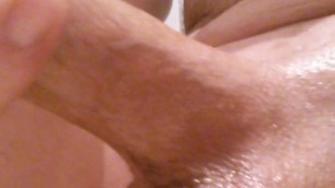 Secret Masturbation befor shower