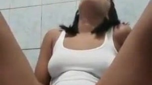 Coloured girl cumming