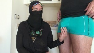 Arab Syrian Woman wants to become a Pornstar in Germany